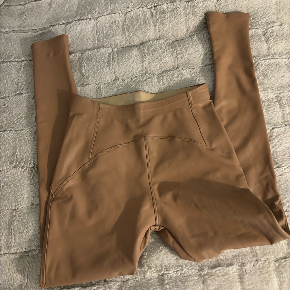 Leather leggings - Picture 2 of 8